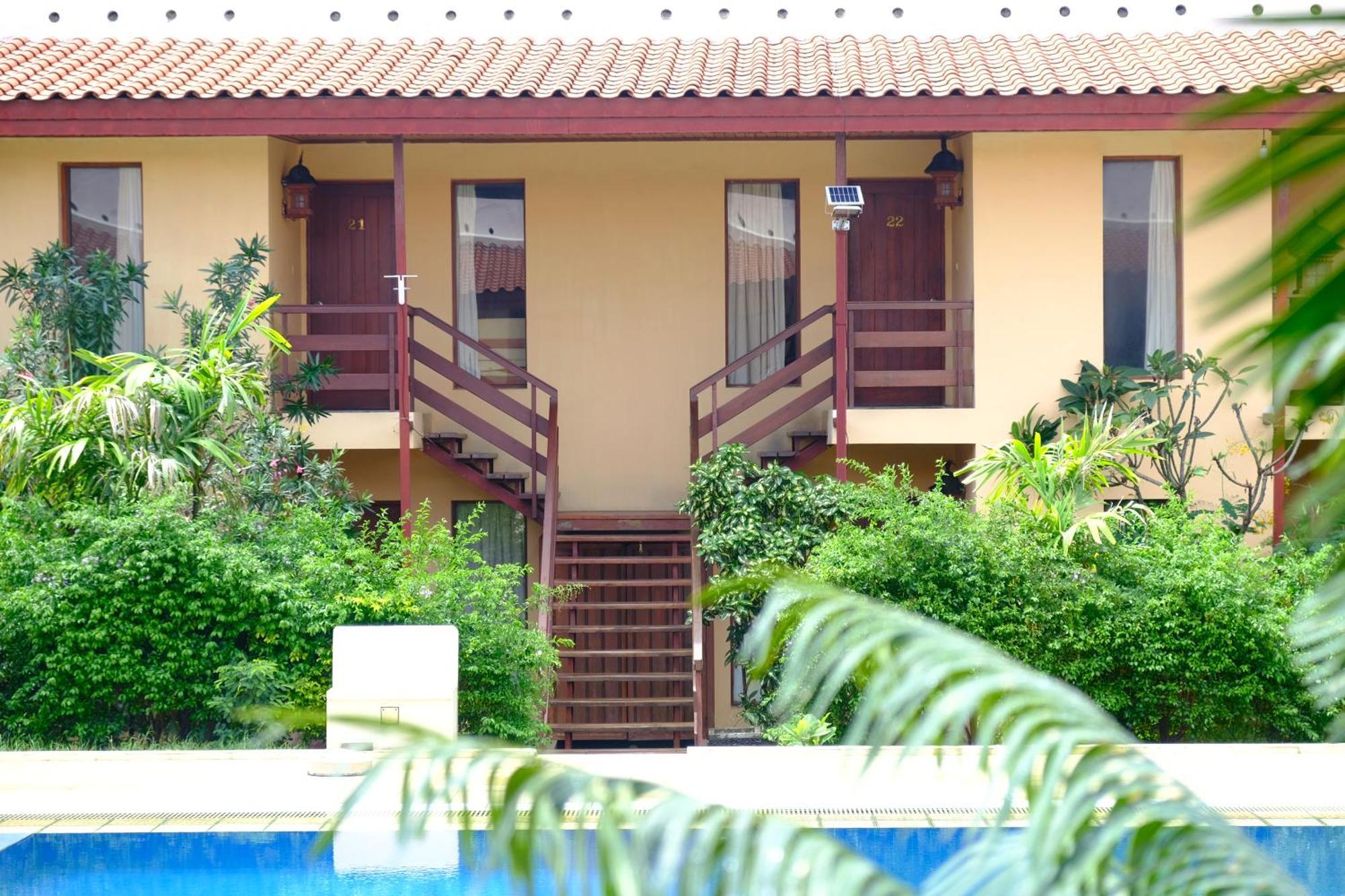 Arbiru Beach Resort Dili Exterior photo